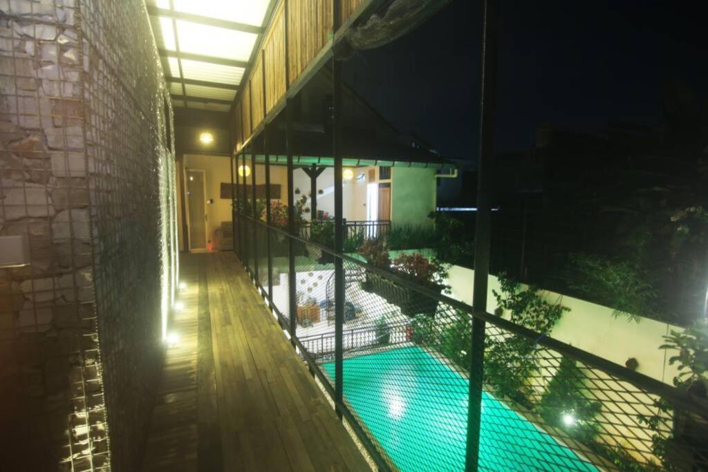 Villa Amalura I Yogyakarta Eksteriør billede